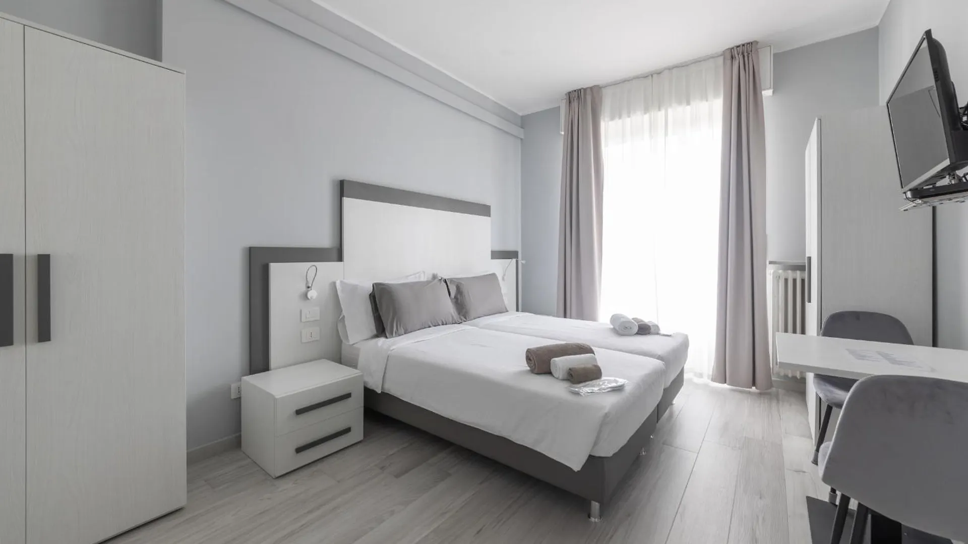 Panzió Chezromyk 2 The Kosher B&B Milánó Olaszország
